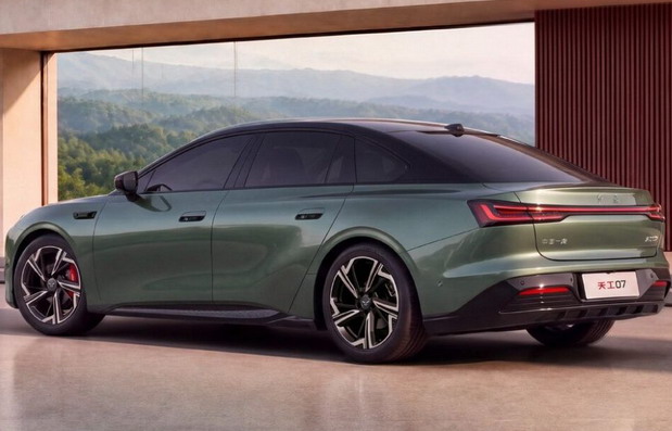 Hongqi Tiangong 07