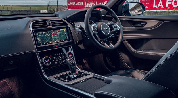 Jaguar XE Reims Edition Jaguar XE Reims Edition