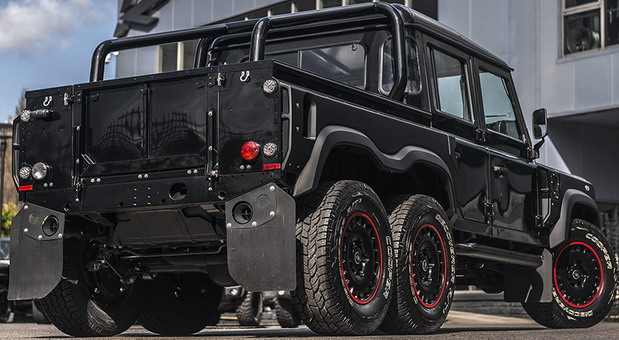 Kahn 6.2 V8 Flying Huntsman 6x6 Defender Double Cab Pick Up Kahn 6.2 V8 Flying Huntsman 6x6 Defender Double Cab Pick Up