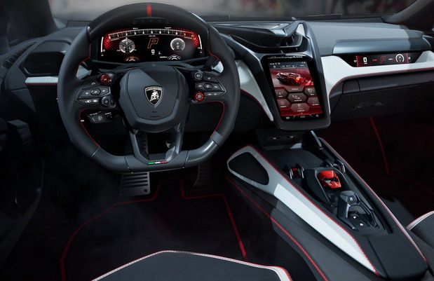 Lamborghini Revuelto SV