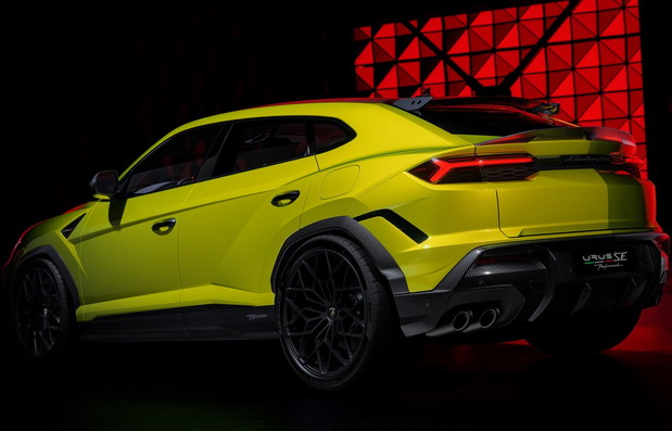 Lamborghini Urus SE Performante