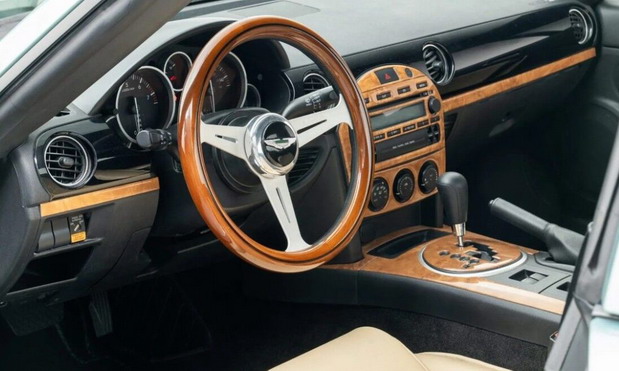  Mazda MX-5 Miata Sport 