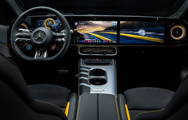 Mercedes‑AMG CLA 45 4MATIC+ Mercedes‑AMG CLA 45 4MATIC+