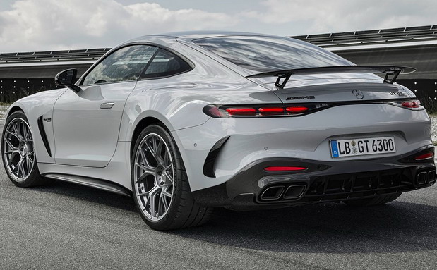 Mercedes-AMG GT63 PRO 4MATIC+ Mercedes-AMG GT63 PRO 4MATIC+