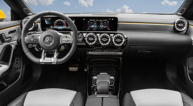Mercedes-AMG CLA 35 Shooting Brake
