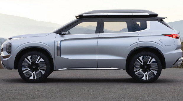 Mitsubishi Engelberg Tourer concept Mitsubishi Engelberg Tourer concept