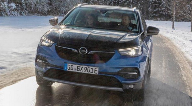 Opel Grandland X Hybrid4 Opel Grandland X Hybrid4