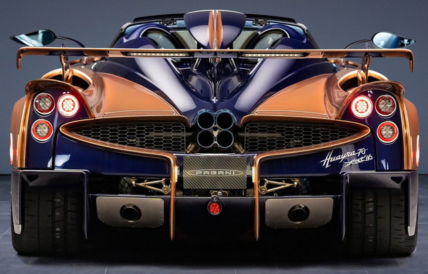 Pagani Huayra 70 Derecho