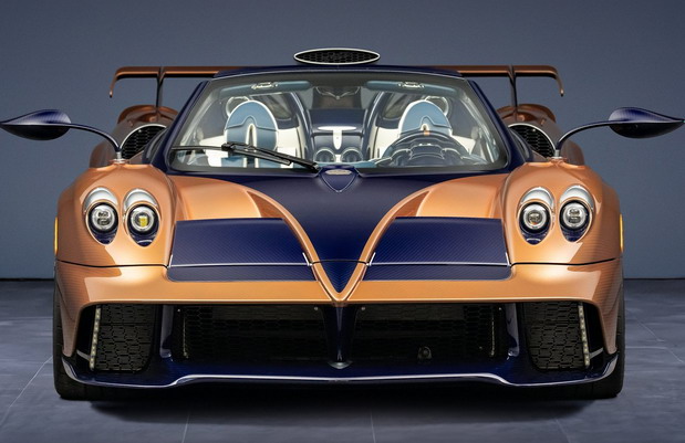 Pagani Huayra 70 Derecho