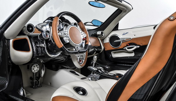 Pagani Hauyra Roadster Pagani Hauyra Roadster