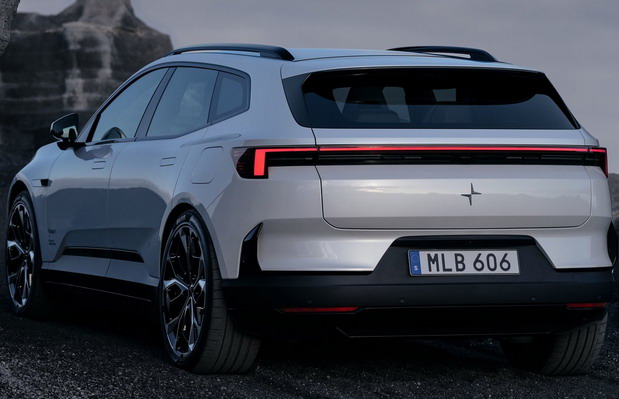 Polestar 4 SUV