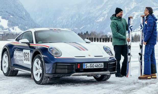 Porsche 911 Dakar ili skije
