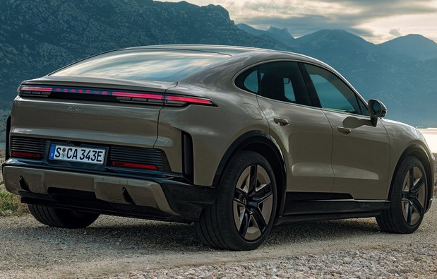 Porsche Cayenne Coup&eacute; Electric 