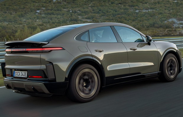 Porsche Cayenne Coup&eacute; Electric 