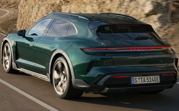 Porsche Taycan Cross Turismo Porsche Taycan Cross Turismo