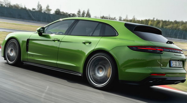 2019 Porsche Panamera GTS Sport Turismo