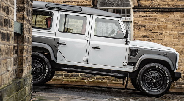 Land Rover Defender 110 Wide Track
