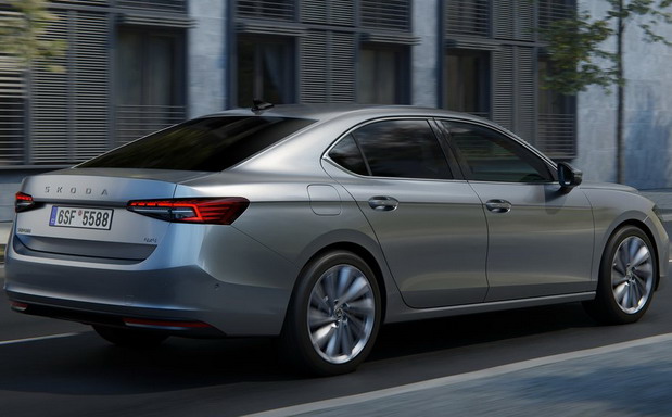 Škoda Superb Škoda Superb