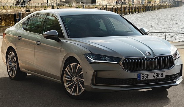 &Scaron;koda Superb