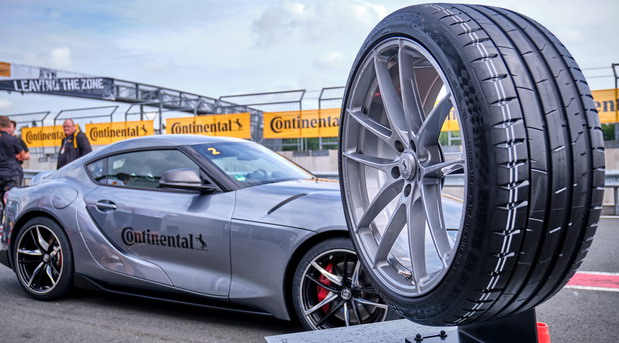 Continental SportContact 7 Continental SportContact 7