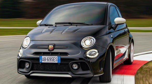 Abarth 695 Esseesse Collectors Edition