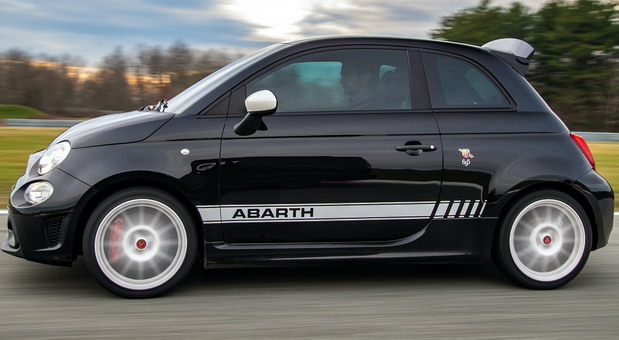 Abarth 695 Esseesse Collectors Edition