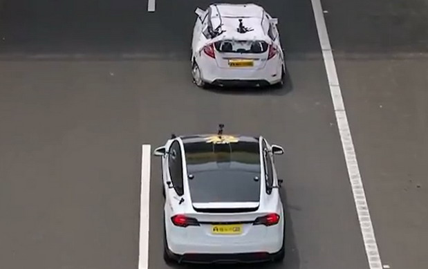 Tesla vožnja Tesla vožnja
