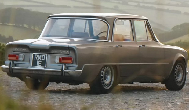 Alfaholics Giulia Super R 270 Alfaholics Giulia Super R 270