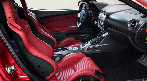 Alfa Romeo 8C Competizione