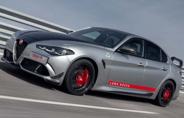 Alfa Romeo Giulia Quadrifoglio Luna Rossa