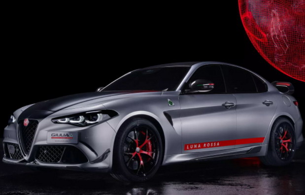 Alfa Romeo Giulia Quadrifoglio Luna Rossa