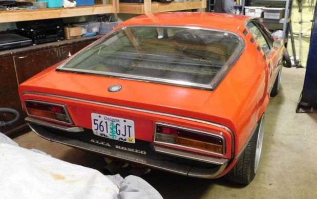 Alfa Romeo Montreal 