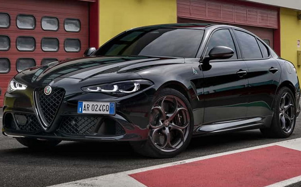 Alfa Romeo Giulia Alfa Romeo Giulia