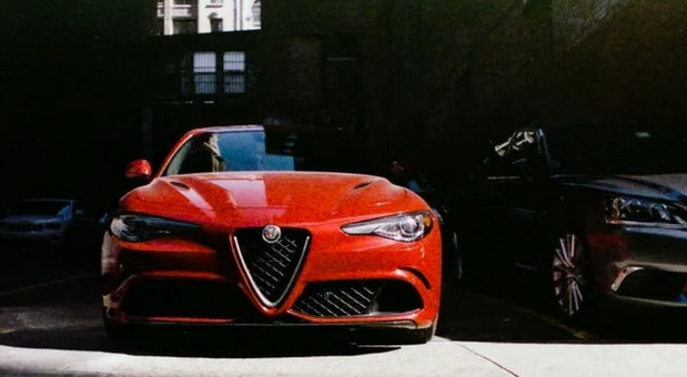 Alfa Romeo zaplena Alfa Romeo zaplena