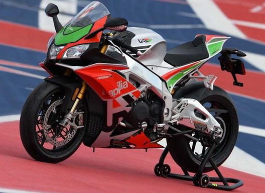 Aprilia RSV4 RF LE Aprilia RSV4 RF LE