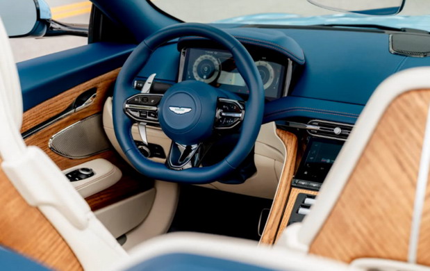 Aston Martin DB12 Volante Palm Beach Edition Aston Martin DB12 Volante Palm Beach Edition