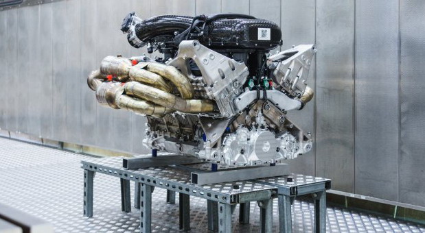 Aston Martin V12 Aston Martin V12