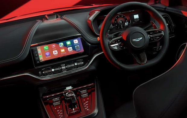 Aston Martin DBX S Aston Martin DBX S