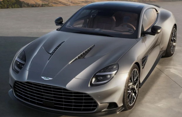 Aston Martin Vanquish 25