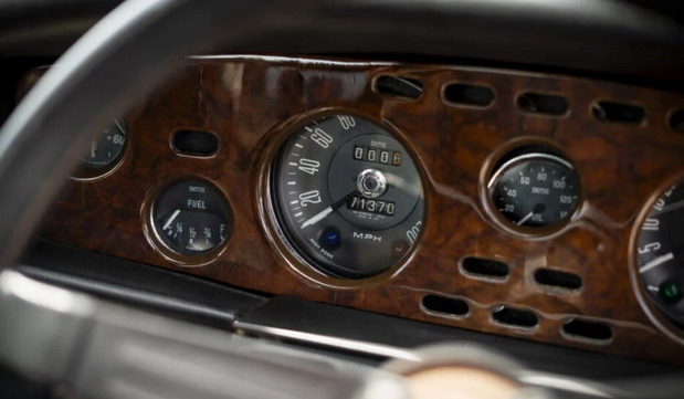 Aston Martin V8 Aston Martin V8