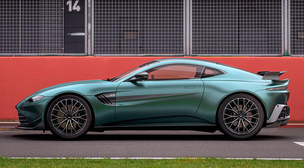 Aston Martin Vantage F1 Edition Aston Martin Vantage F1 Edition