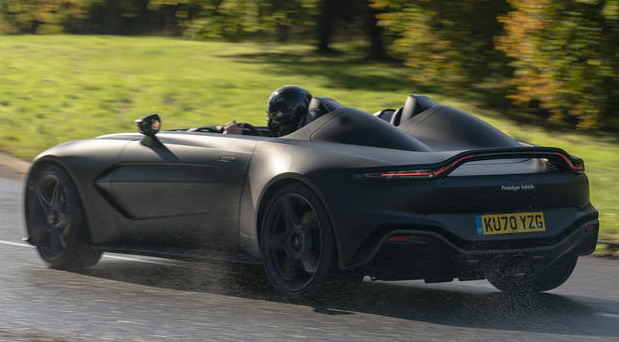Aston Martin V12 Speedster Aston Martin V12 Speedster