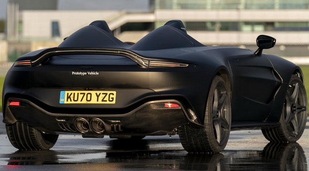 Aston Martin V12 Speedster Aston Martin V12 Speedster
