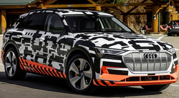 Audi E-Tron Audi E-Tron