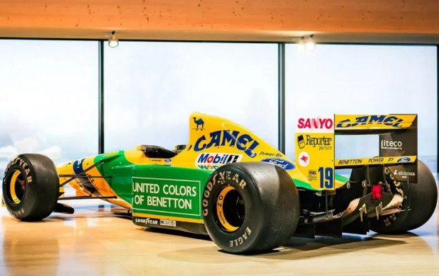 Benetton B192 