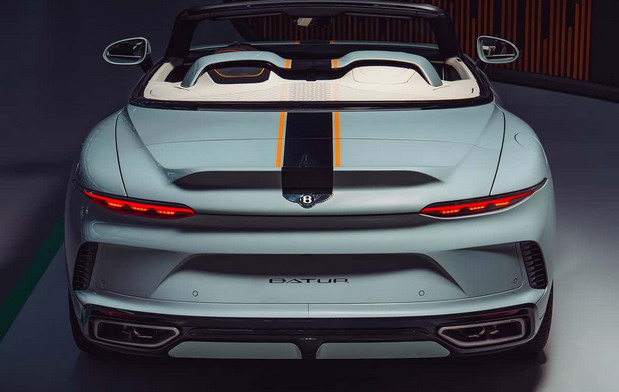 Bentley Batur Cabrio One plus One
