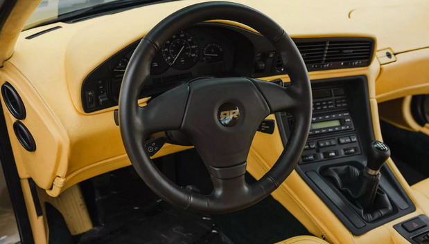 BMW 850i