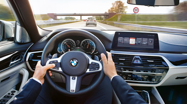 BMW Connected Car i Car Connectivity 2020