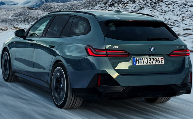BMW i5 eDrive40