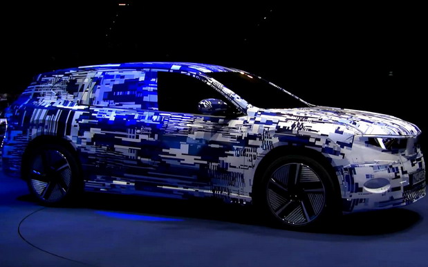 BMW iX3